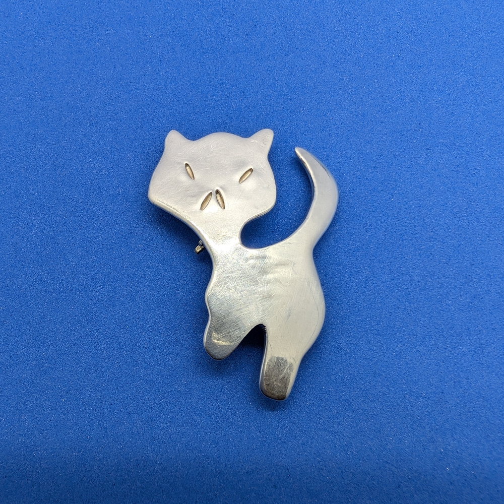 Mexico Angry Cat 925 Silver Pin/Brooch Or Pendant For A Necklace